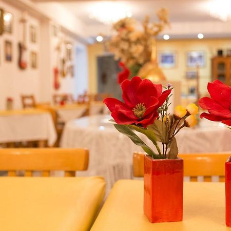 Hotel Las Maras Puerto Madryn Buitenkant foto