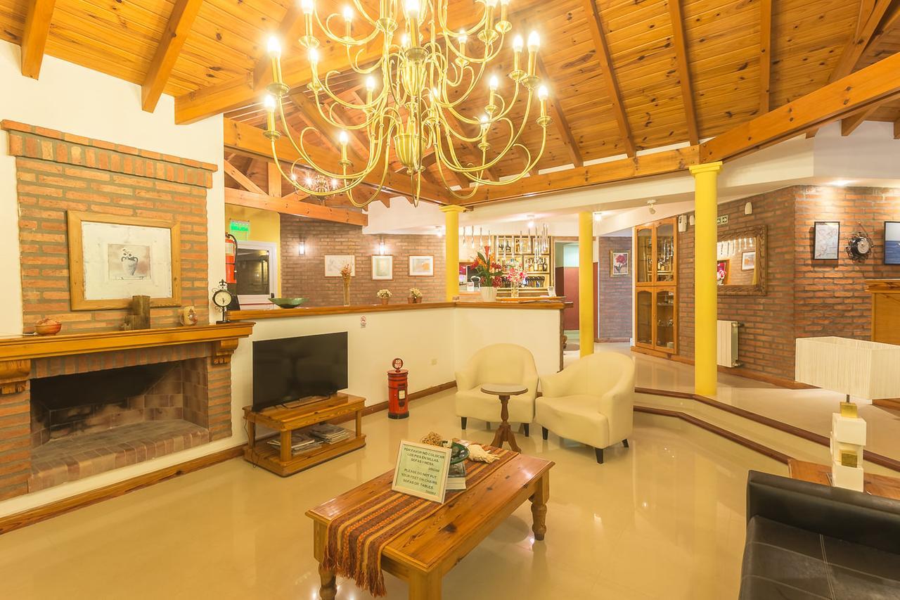 Hotel Las Maras Puerto Madryn Buitenkant foto