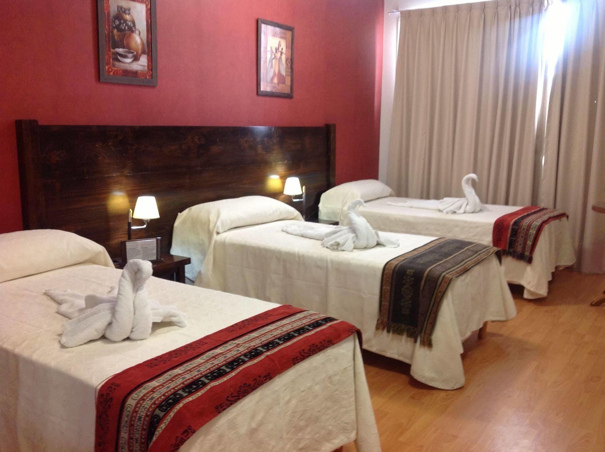 Hotel Las Maras Puerto Madryn Buitenkant foto
