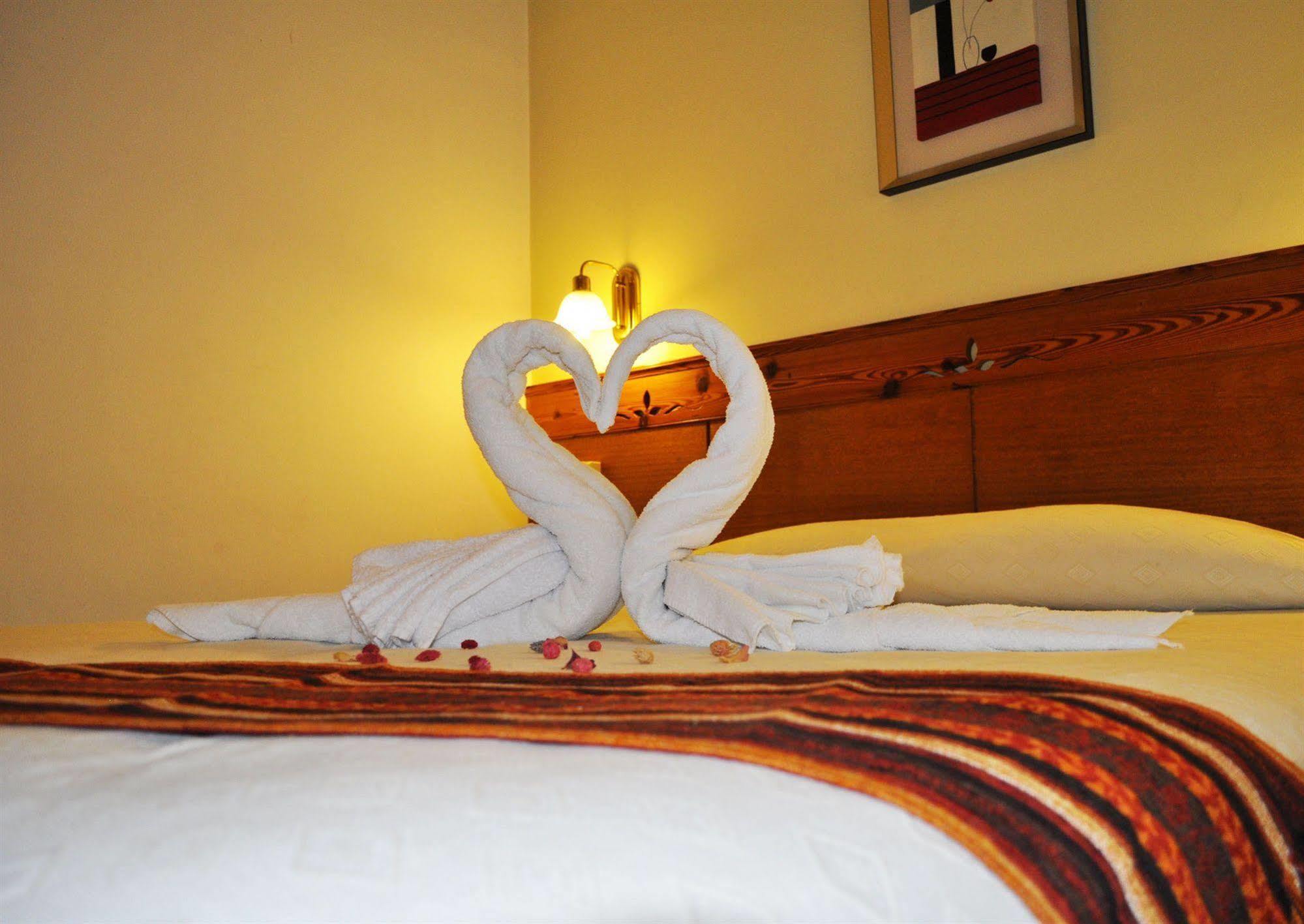 Hotel Las Maras Puerto Madryn Buitenkant foto