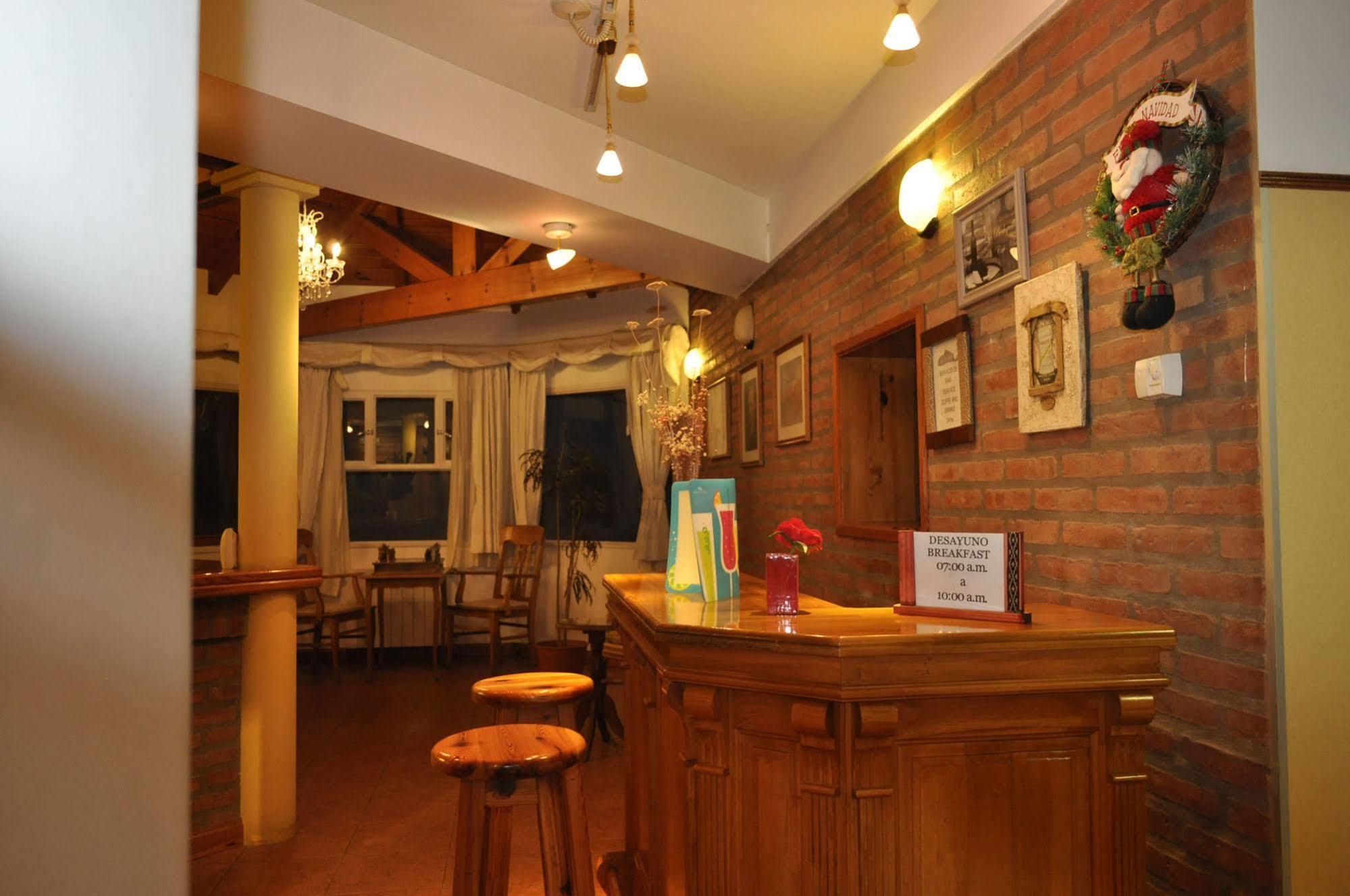 Hotel Las Maras Puerto Madryn Buitenkant foto